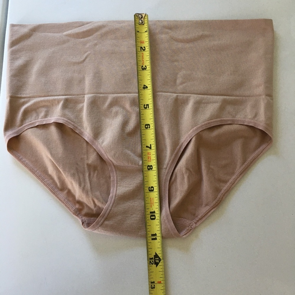 Shape wear never worn